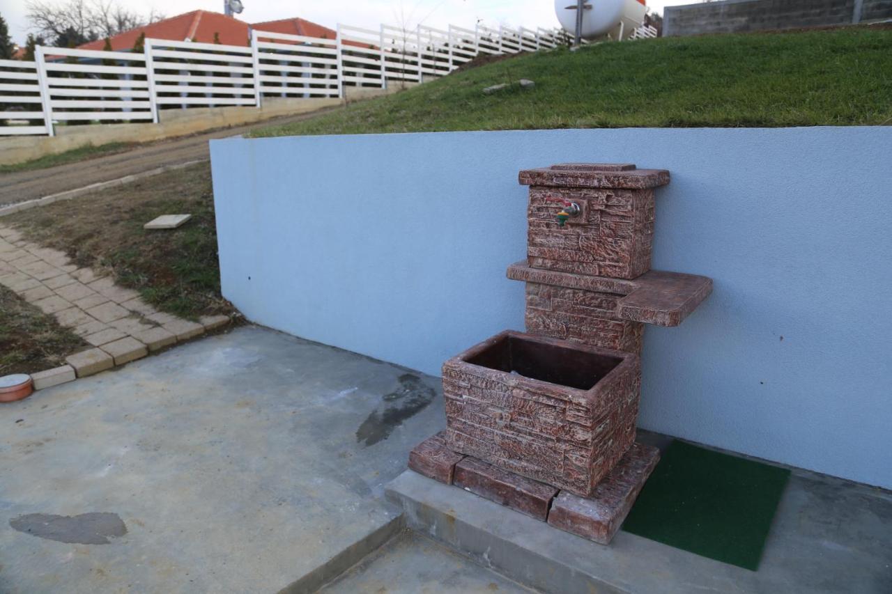 Fruskogorska Idila Apartmani Vrdnik Εξωτερικό φωτογραφία