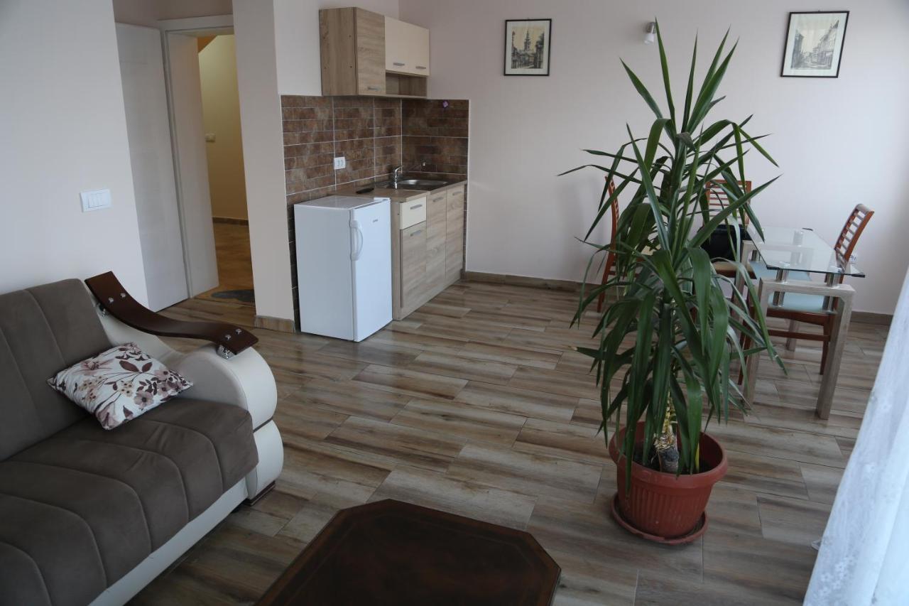 Fruskogorska Idila Apartmani Vrdnik Εξωτερικό φωτογραφία