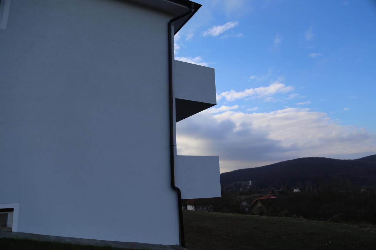 Fruskogorska Idila Apartmani Vrdnik Εξωτερικό φωτογραφία